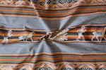 Laden Sie das Bild in den Galerie-Viewer, Pastorita Stoff Ethno bunt gestreift aus Peru, webstoff Meterware zum Nähen, DIY Fabric, 50 cm, Grau
